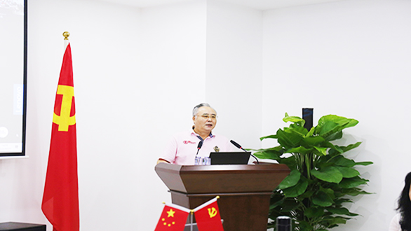 清华大学胡永生教授受邀来龙8国际城市开发作专题讲座